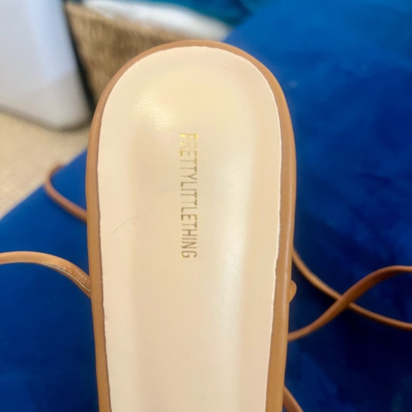 PrettyLittleThing Brown Leather Lace Up Gladiator Heels - Picture 2 of 4